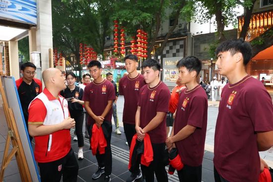 在线日韩国产
