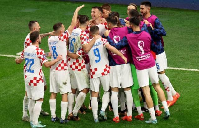 色婷婷六月天